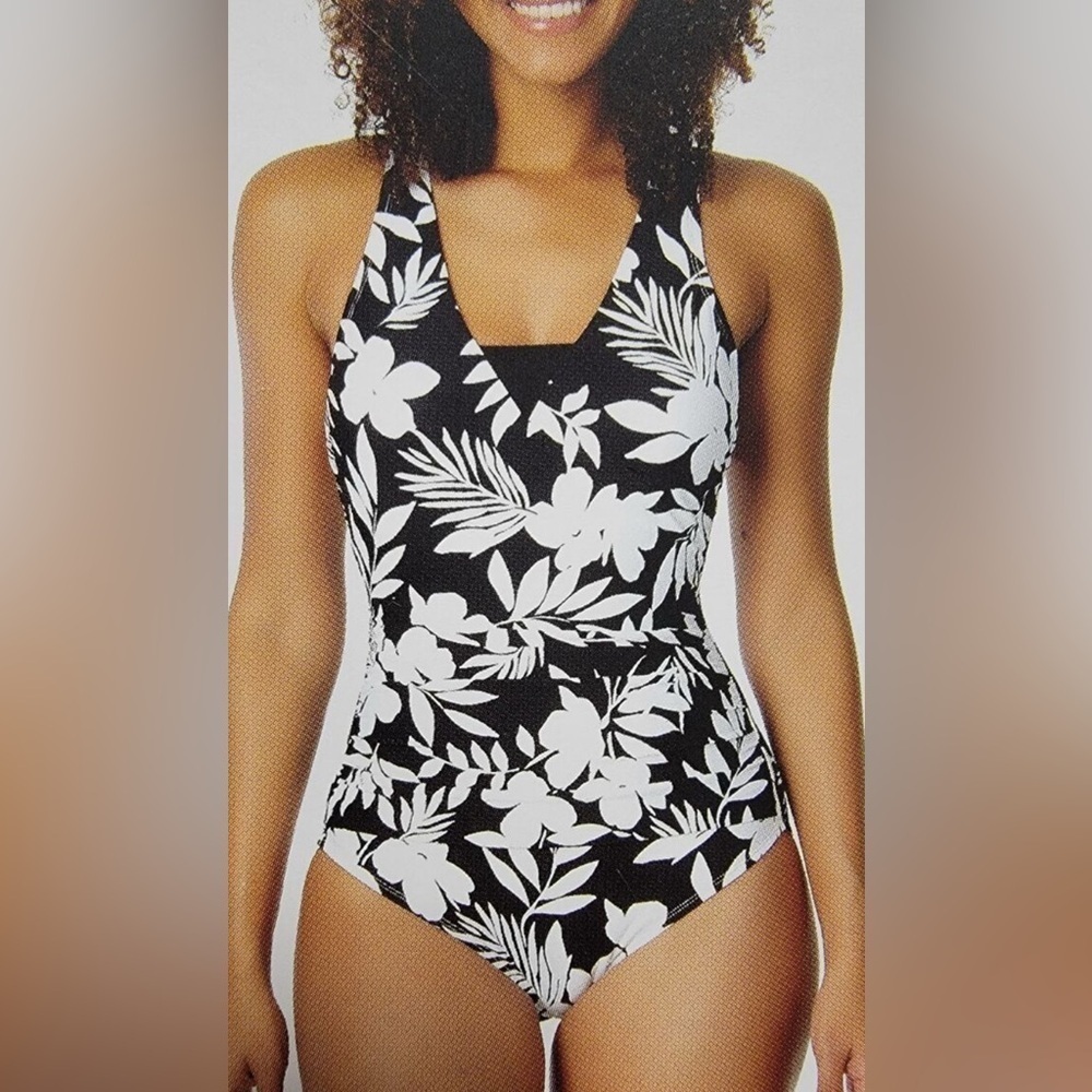 Lands End Cross Back Swimsuit XXL
